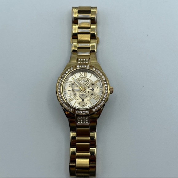 Guess U0111L2 33mm Gold Plated Stainless Steel Ladies Watch - Picture 4 of 8